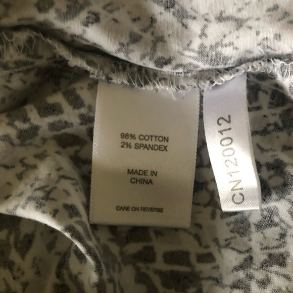 New York and Company Women’s Black and White Snake Print Button Down - Picture 7 of 8